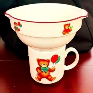 VINTAGE Kids Porcelain Bear with Balloons Set